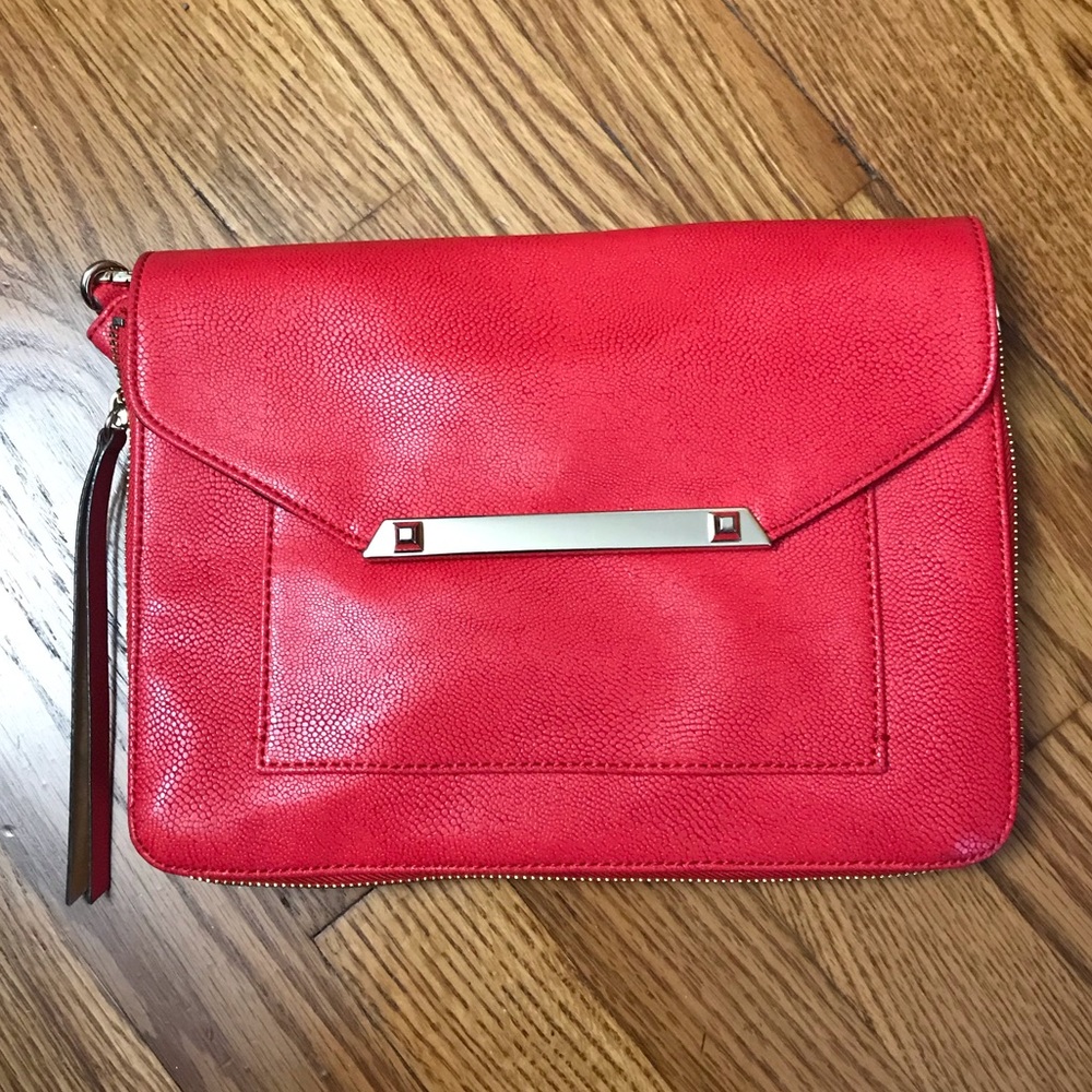 EUC Stella & Dot Tia Crossbody
